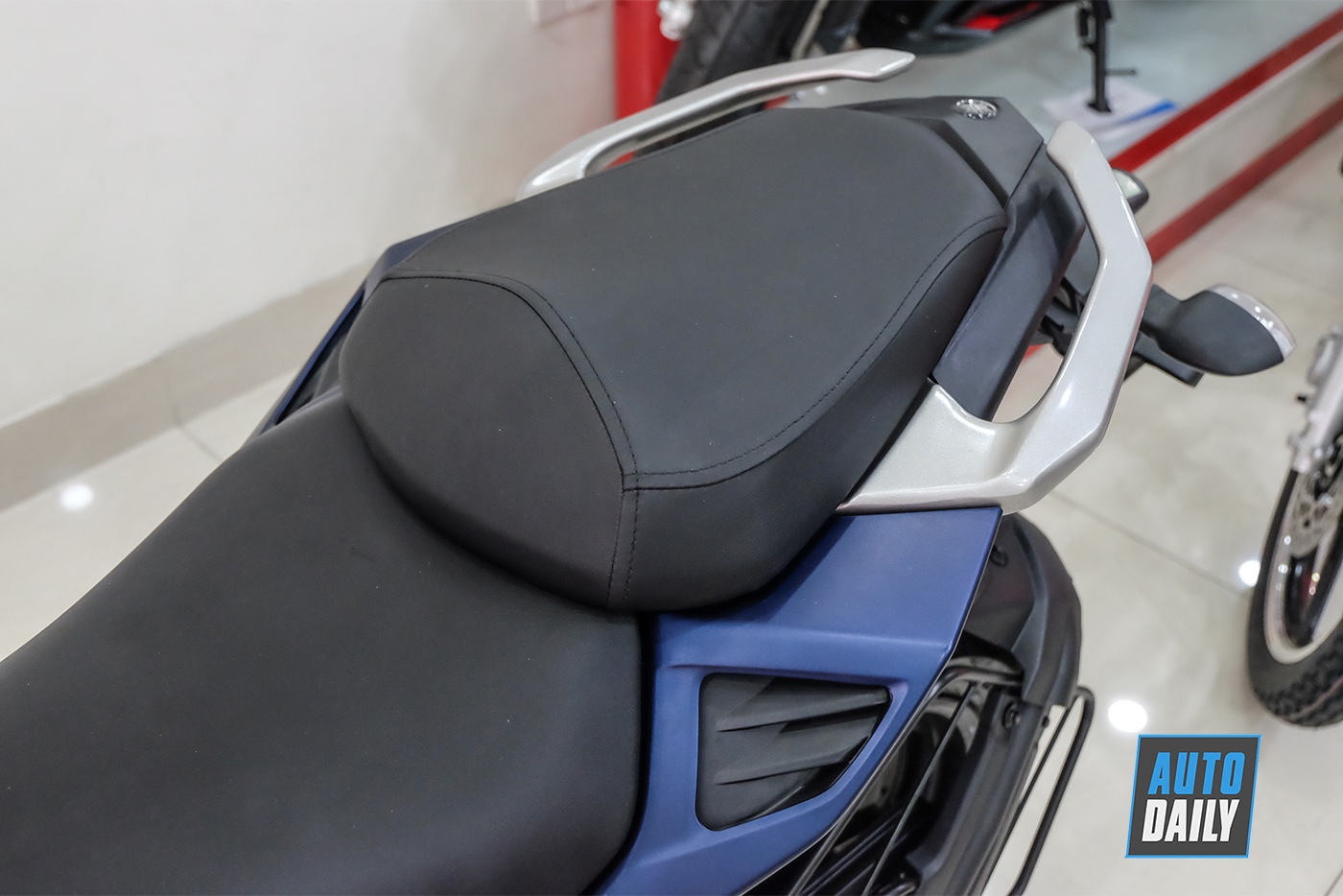 yamaha-fz-25-abs-2019-13.jpg