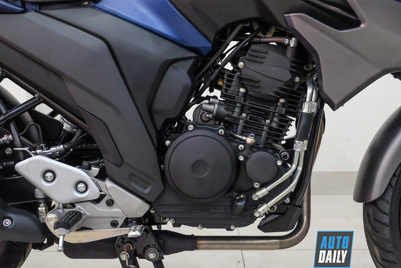 yamaha-fz-25-abs-2019-24.jpg