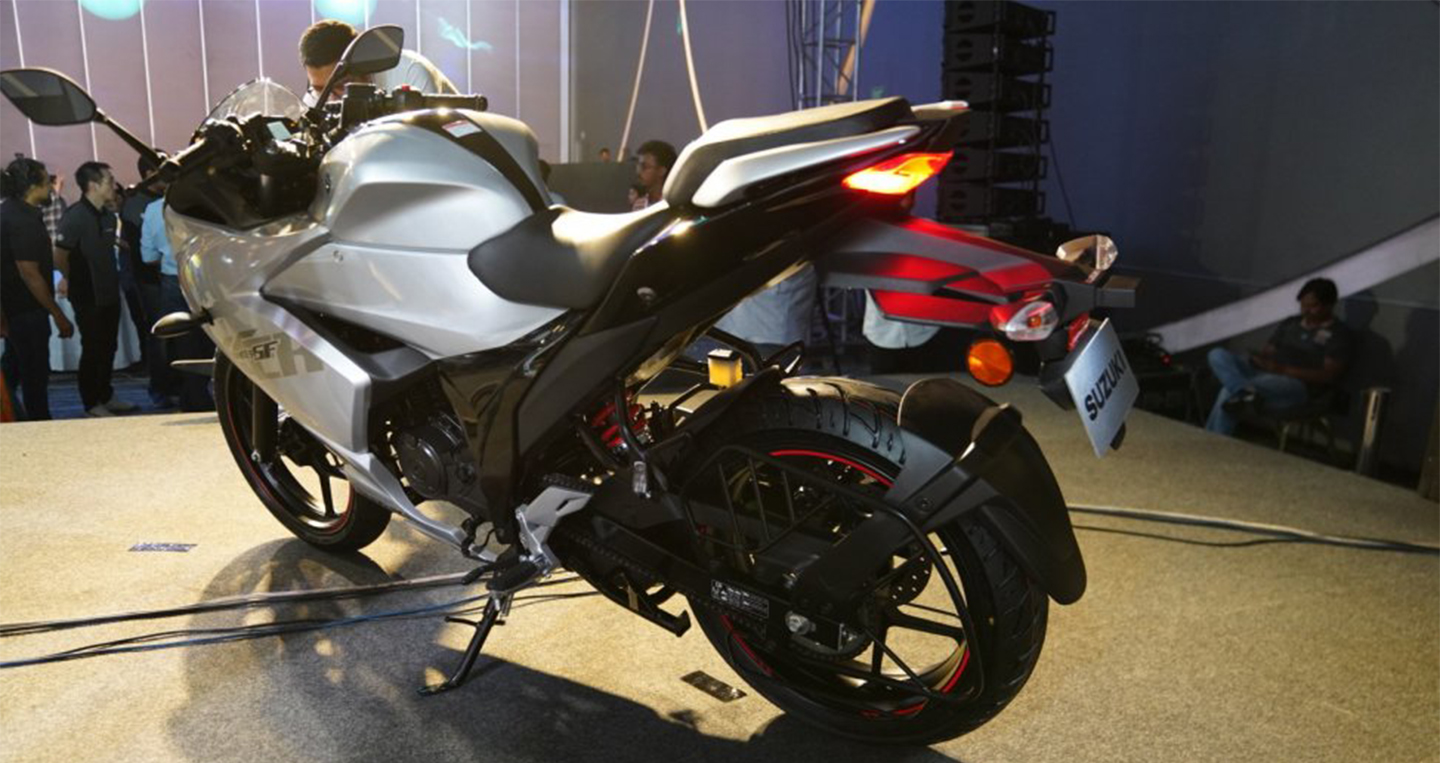 suzuki-gixxer-155-2019-11.jpg