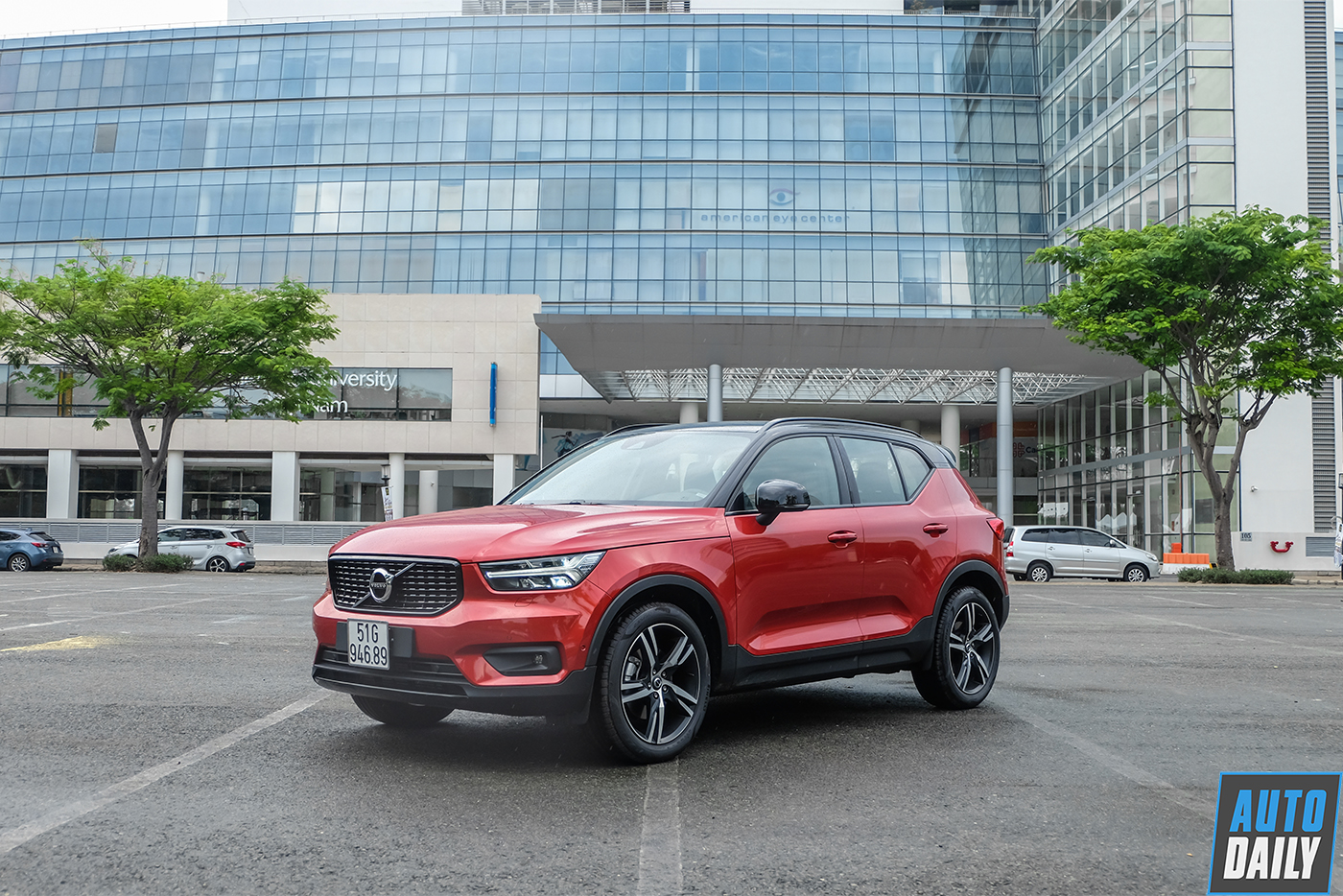 volvo-xc40-2019-3.jpg