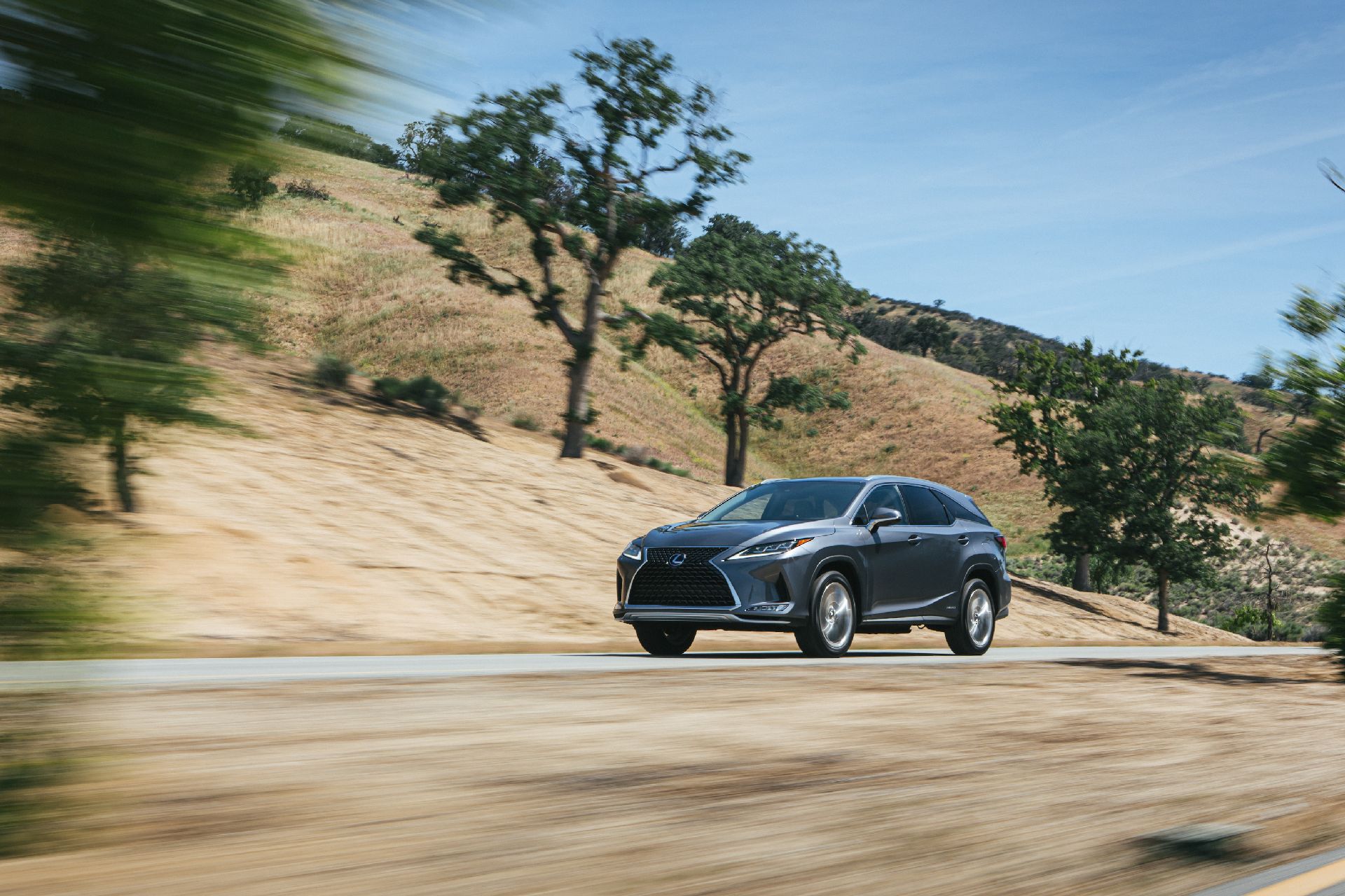 2020-lexus-rx-5.jpg