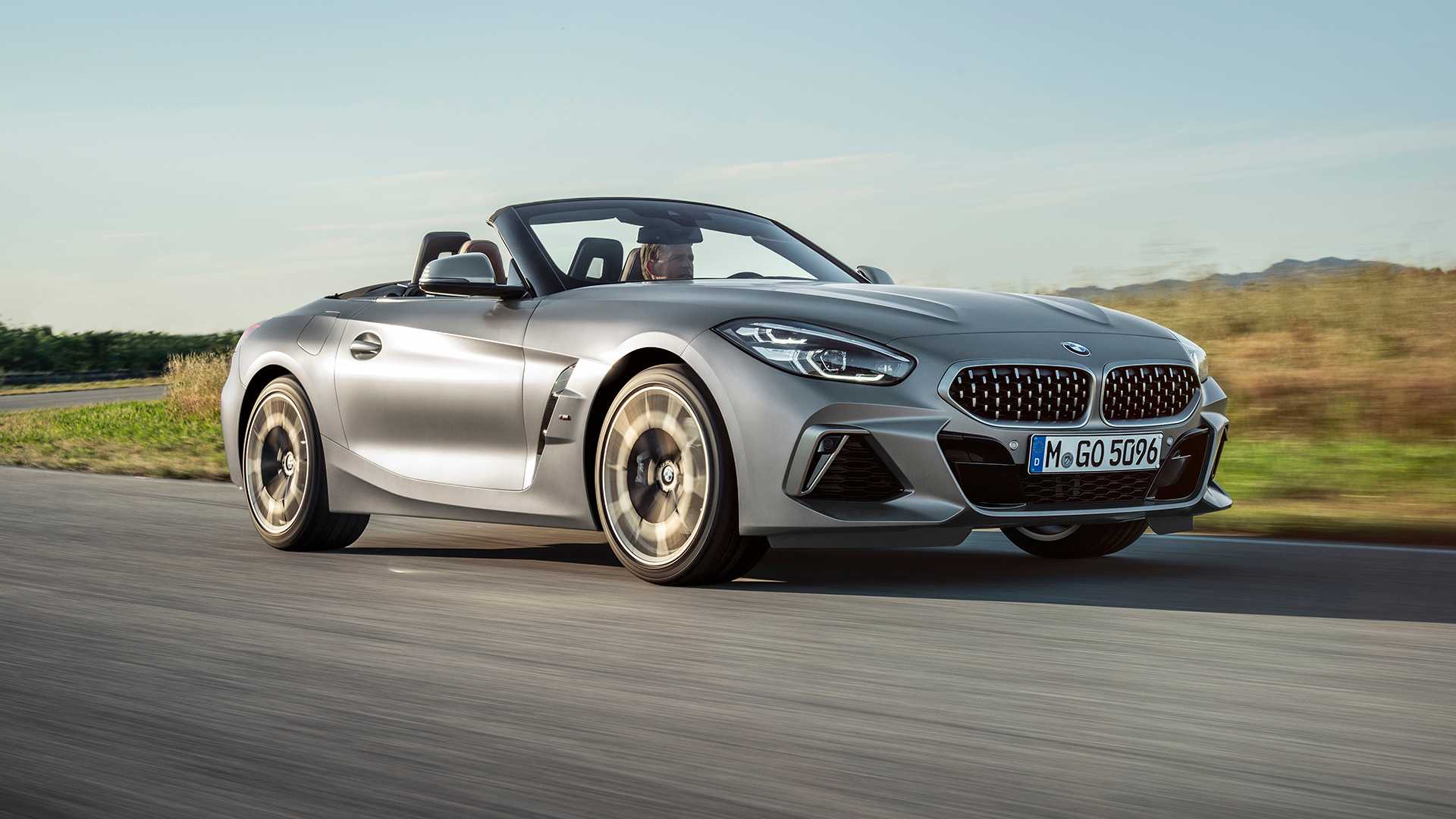 Trang bị đủ option, BMW Z4 2019 có giá lên tới 74.745 USD