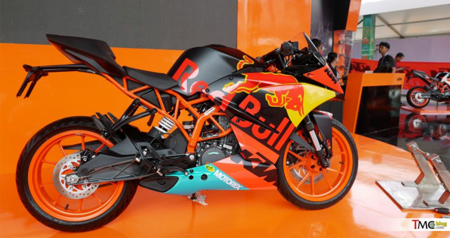 ktm-rc200-red-bull-motogp-2.jpg