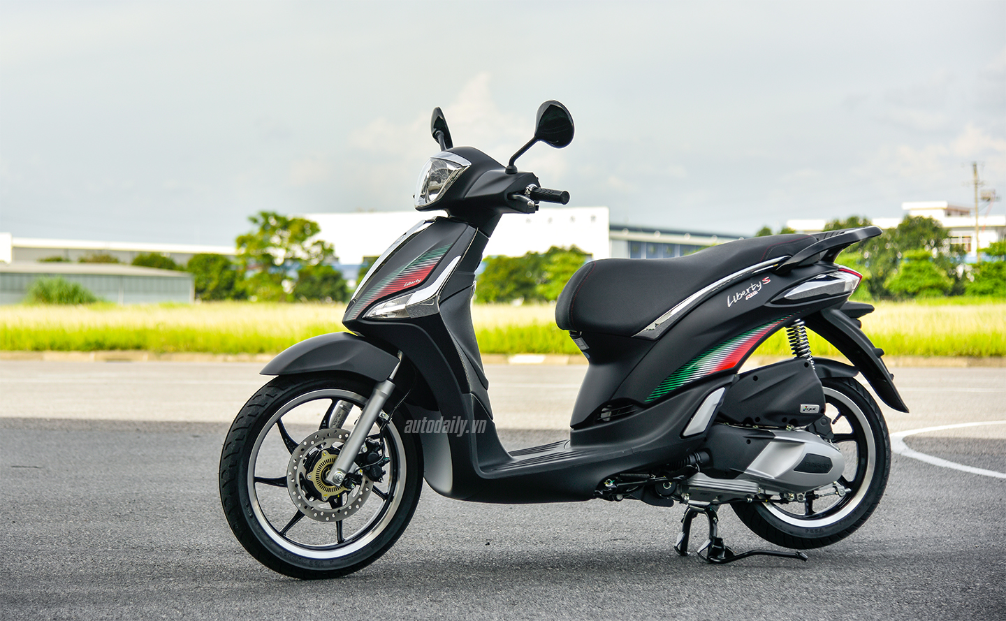 piaggio-liberty-14.jpg