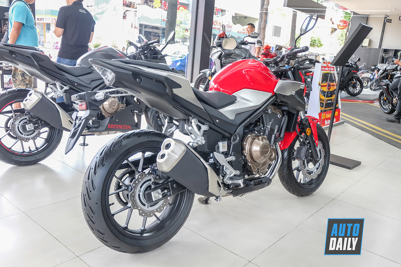 honda-cb500f-2019-16.jpg