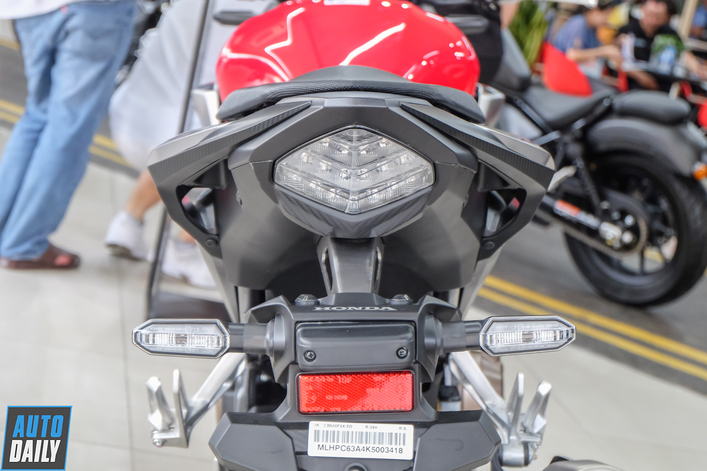 honda-cb500f-2019-20.jpg