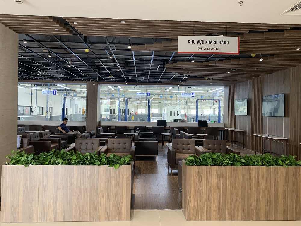 khu-vuc-khach-hang-customer-lounge.JPG