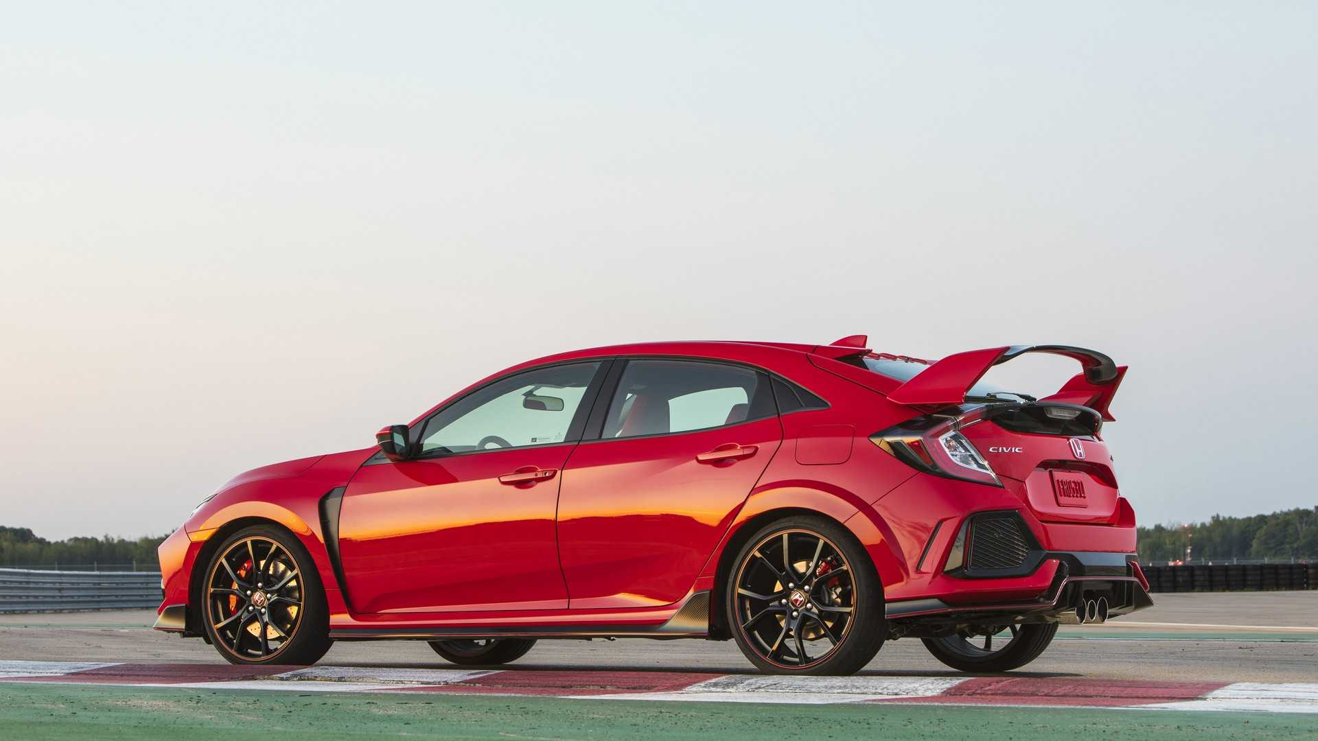 2019-honda-civic-type-r-2.jpg