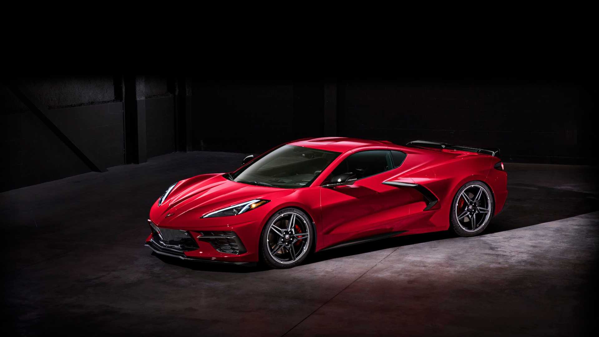 2020-chevrolet-corvette-stingray-3.jpg