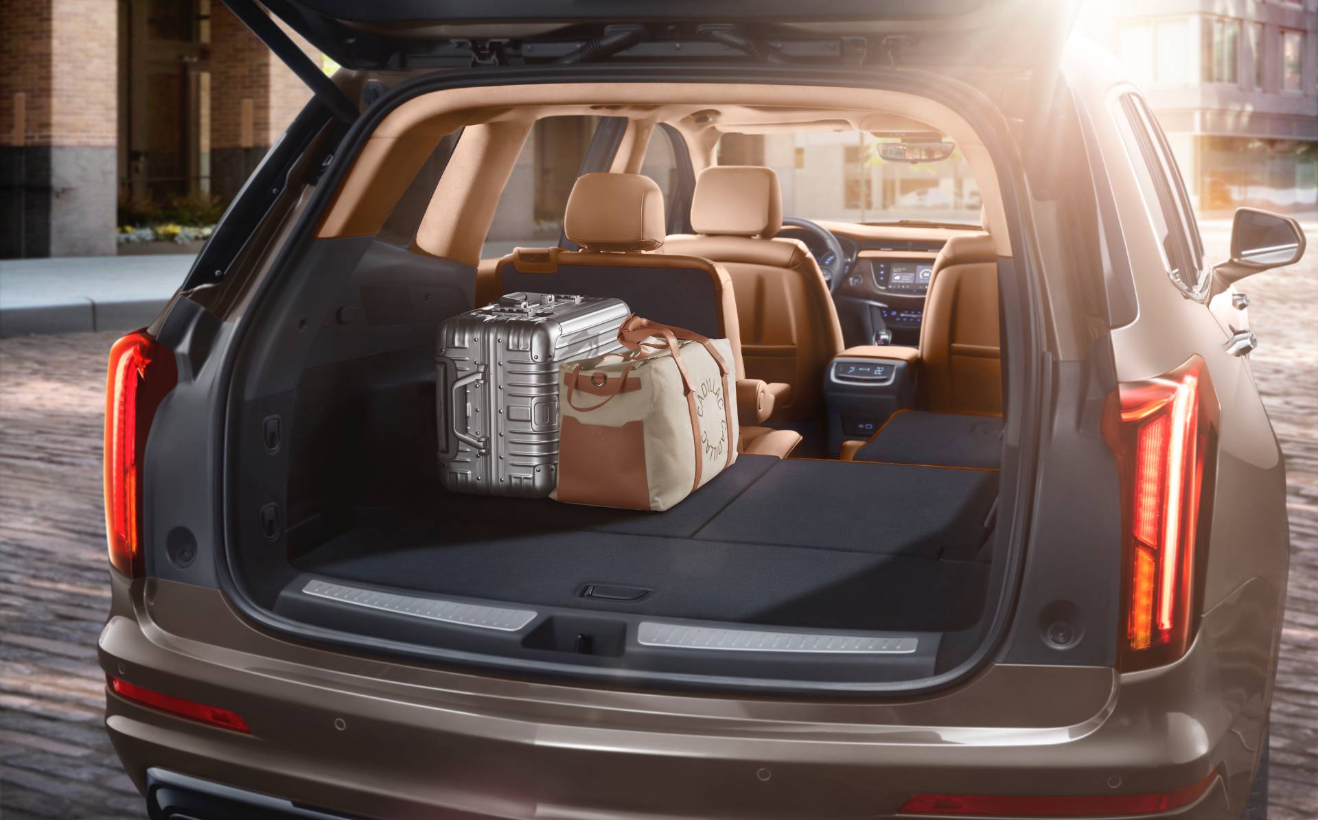 2020-cadillac-xt6-4.jpg