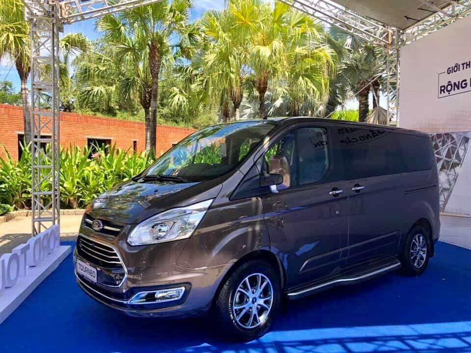 ford-tourneo-6.jpg