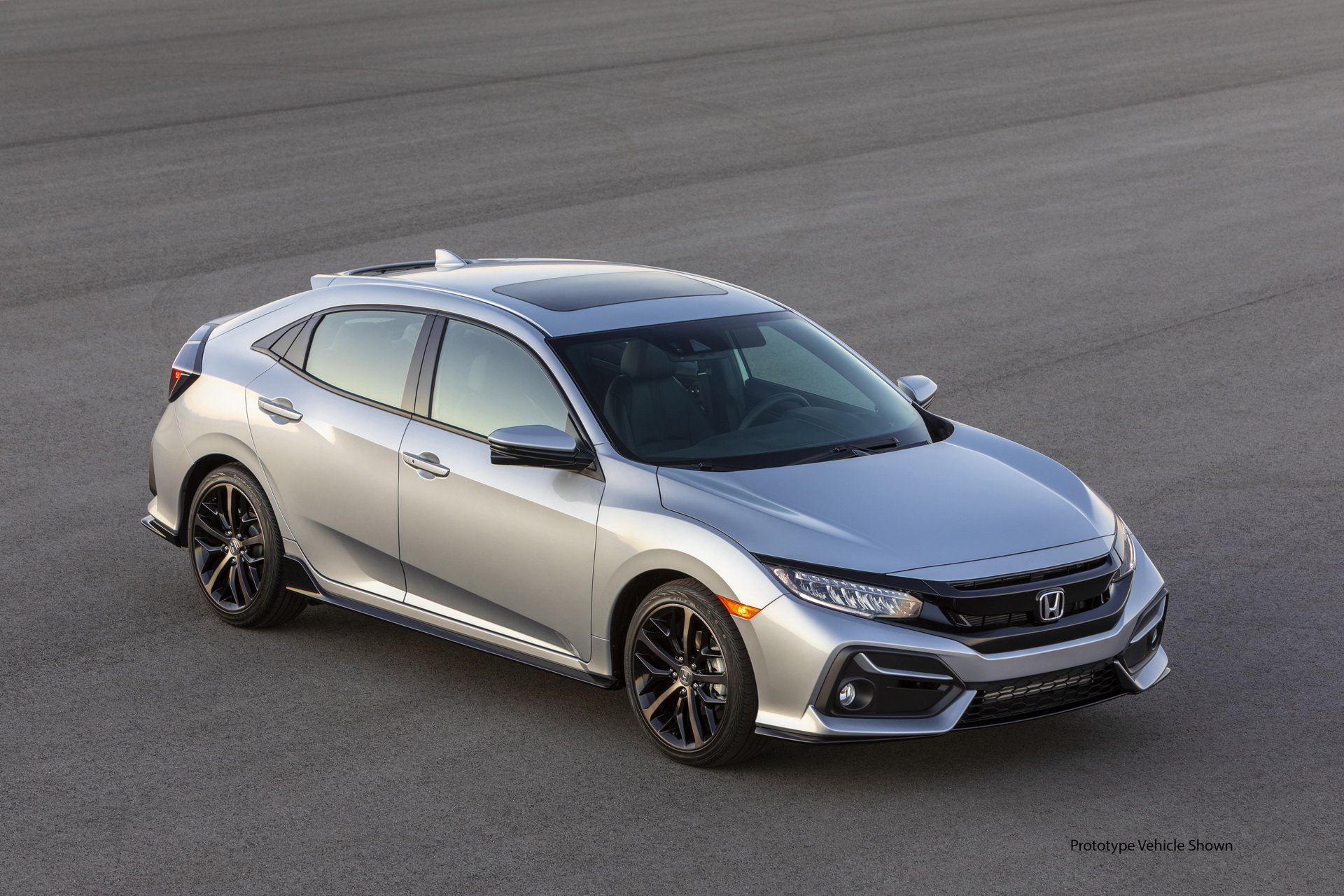 2020-honda-civic-hatch-pricing-specs-2.jpg