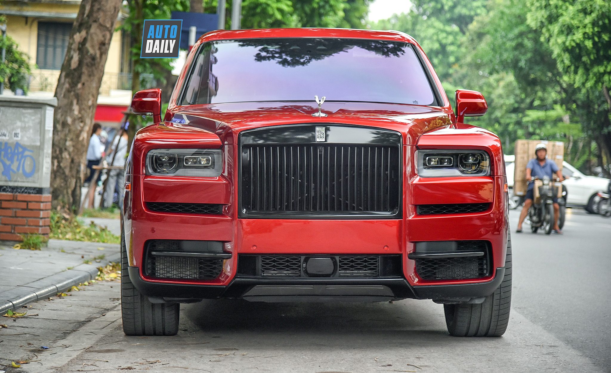 Bảng giá xe Rolls-Royce mới nhất tại Việt Nam: Cullinan giảm gần 10 tỷ
