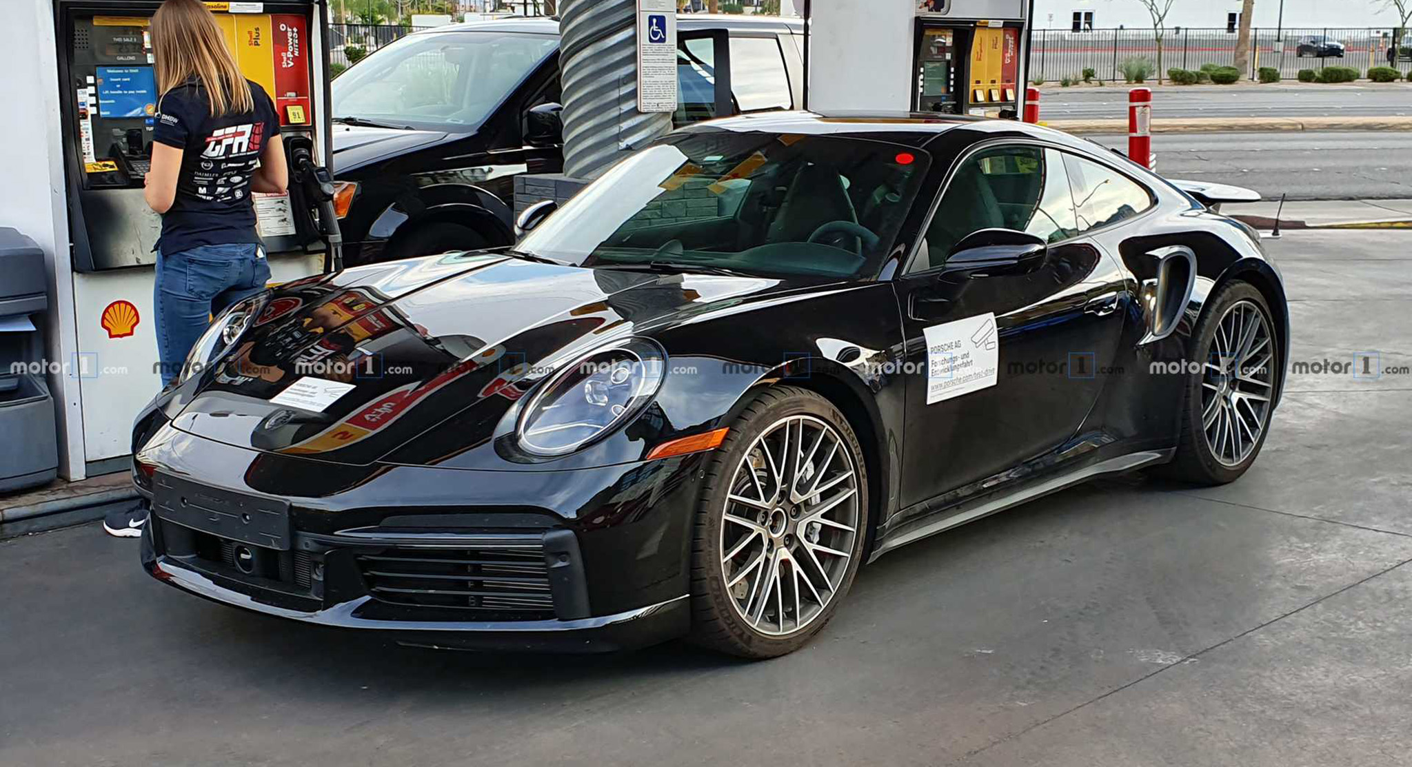 Porsche 911 Turbo 2020 tiếp tục lộ ảnh chạy thử