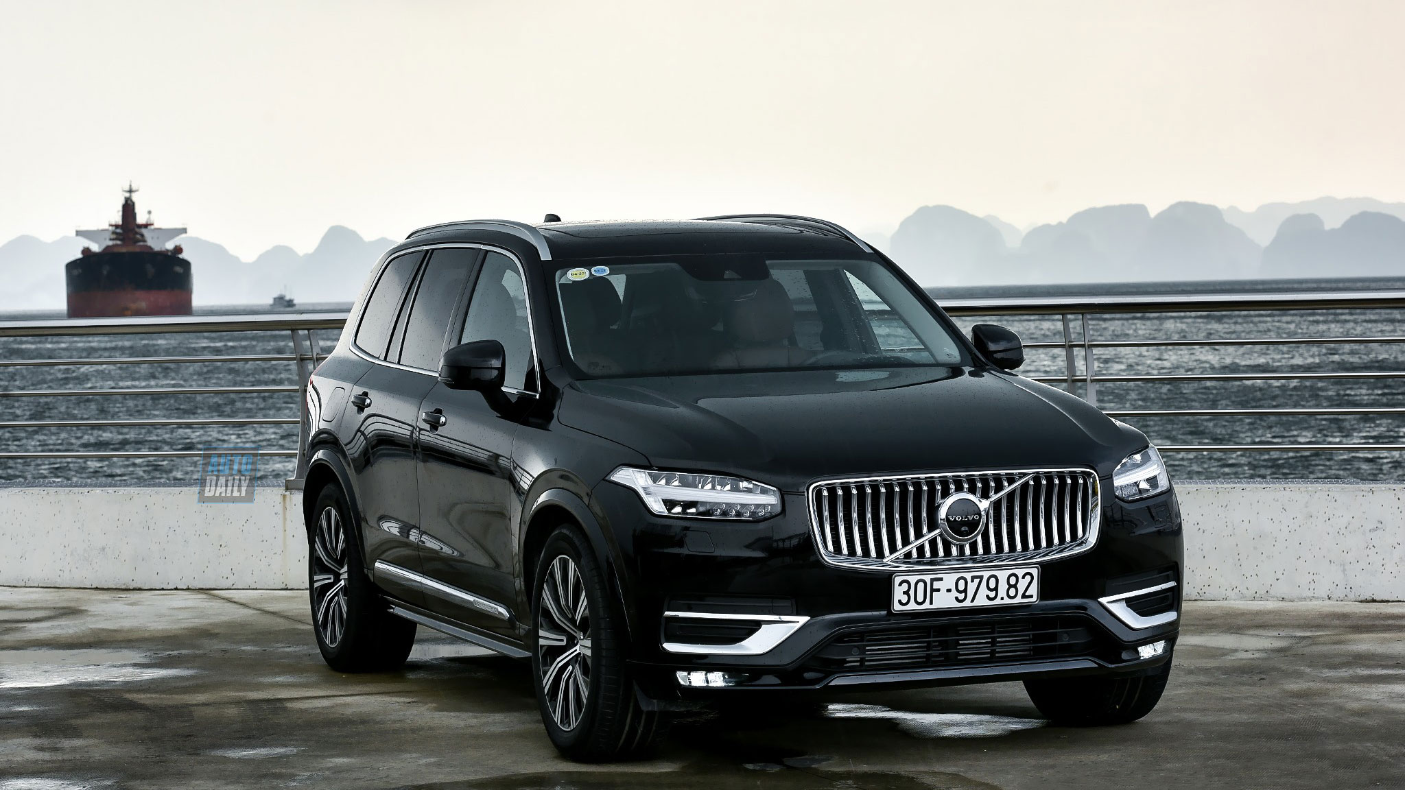 Đánh giá Volvo XC90 Inscription giá 4 tỷ đồng