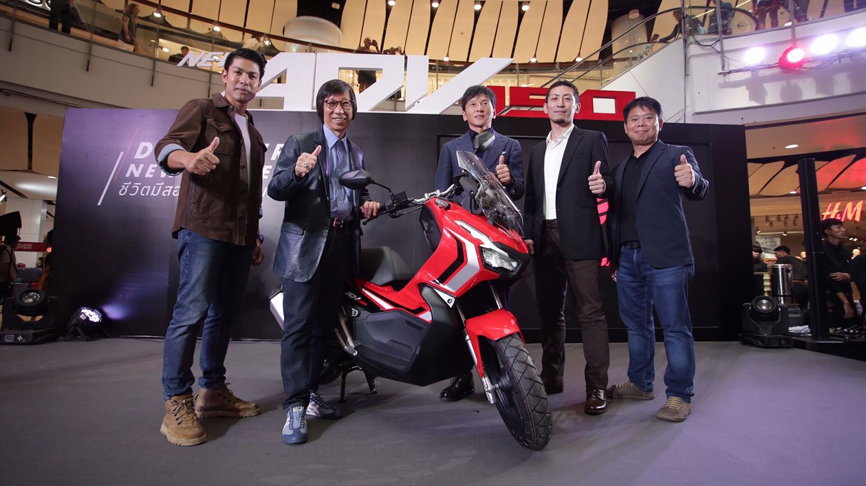 01-honda-adv-150-launches-in-thailand.jpg