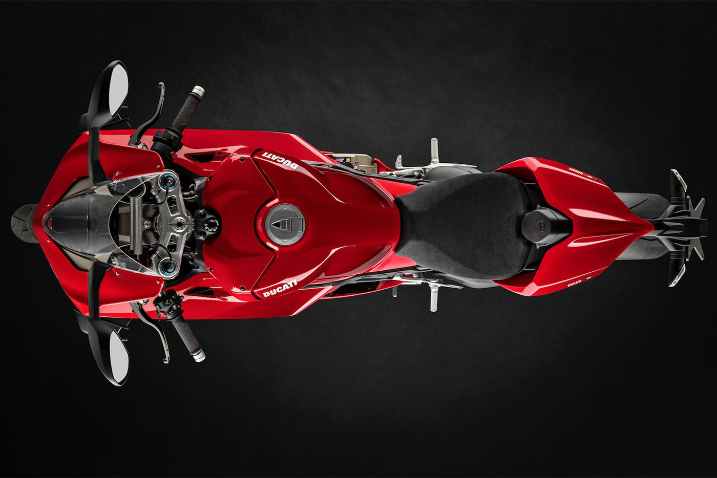 2020-ducati-panigale-v4-first-look-fast-facts-15.jpg