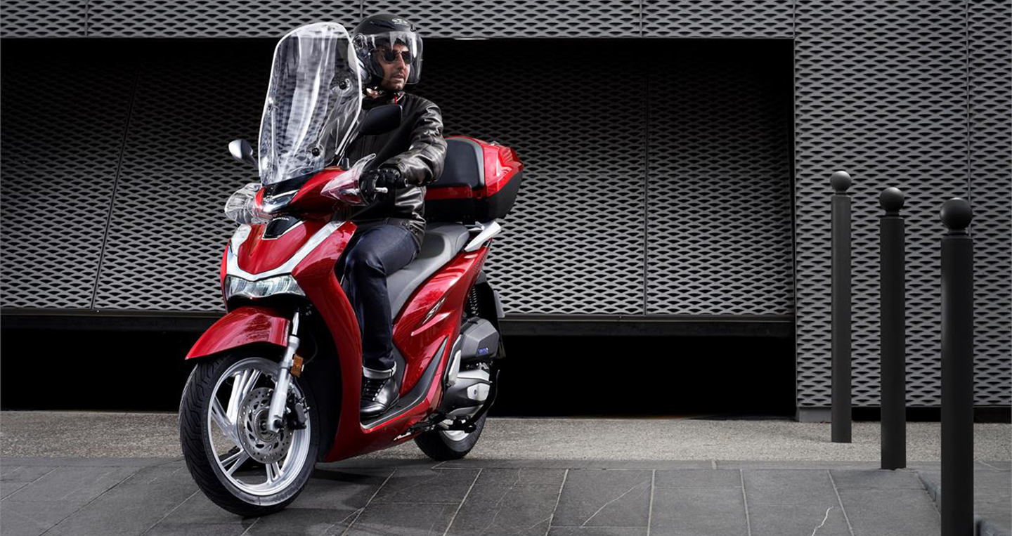 Honda SH 2020 chính thức ra mắt, thiết kế mới động cơ mới
