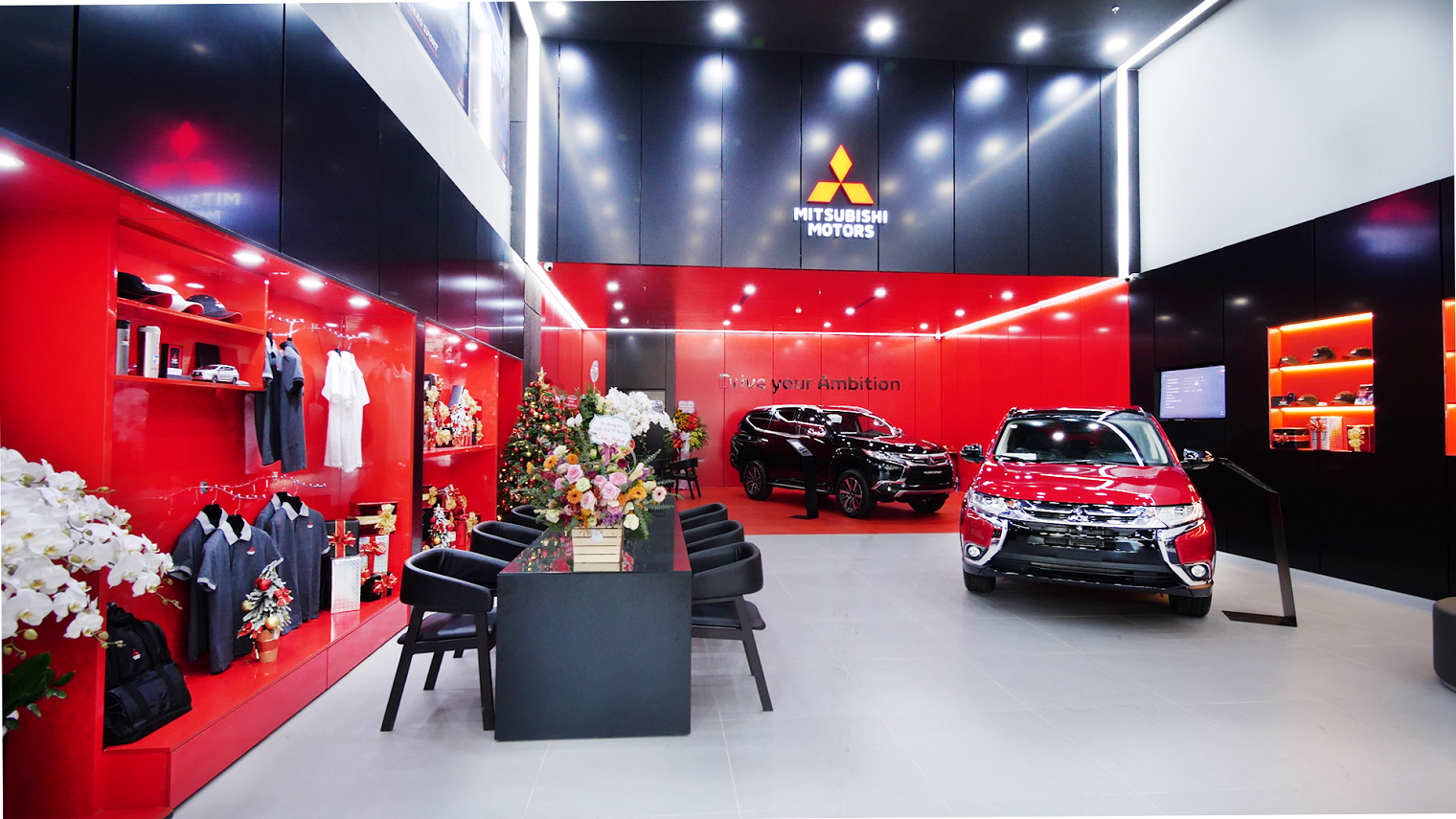 Mitsubishi Motors Việt Nam khai trương đại lý đầu tiên theo chuẩn mới “Big City”