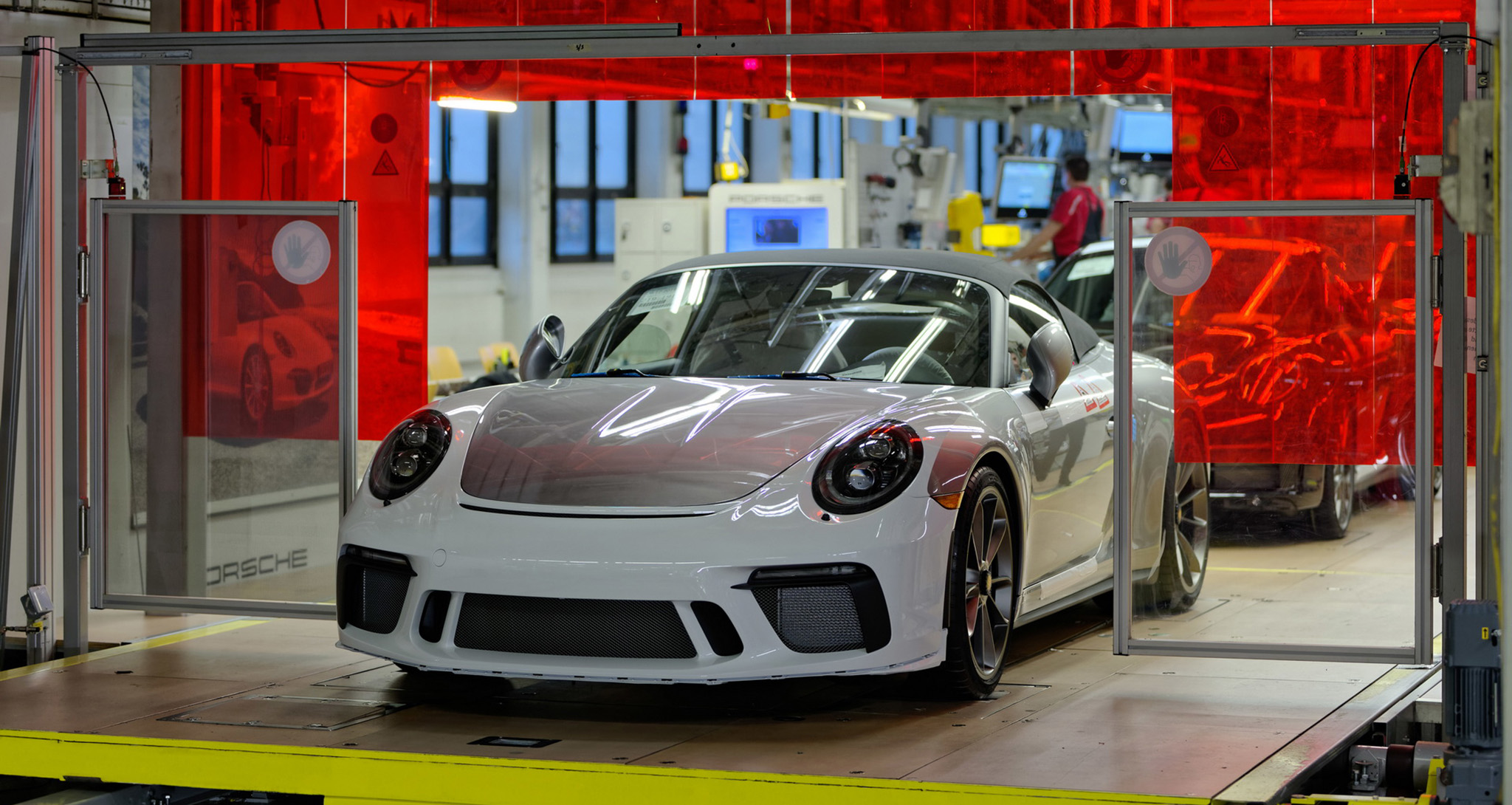 Porsche 991 ngừng sản xuất, kết thúc với chiếc 911 Speedster