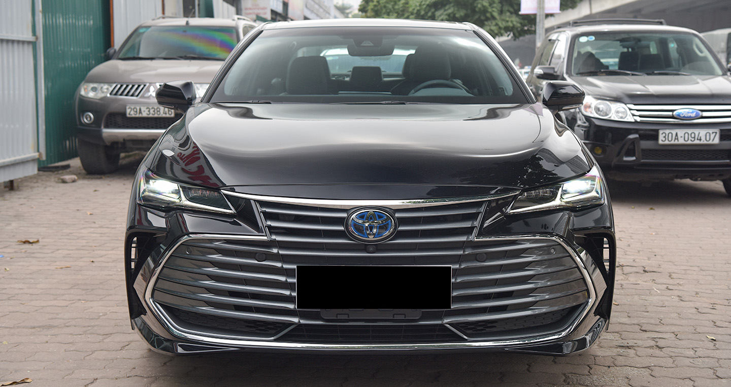 Chi tiết Toyota Avalon Hybrid Limited giá gần 4 tỷ đầu tiên Về Việt Nam