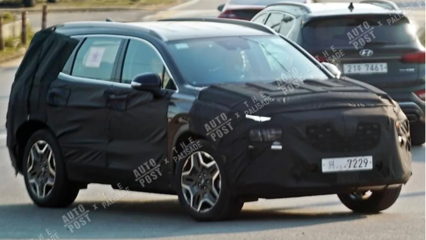 Hyundai Santa Fe phiên bản Hybrid lộ diện trên đường thử