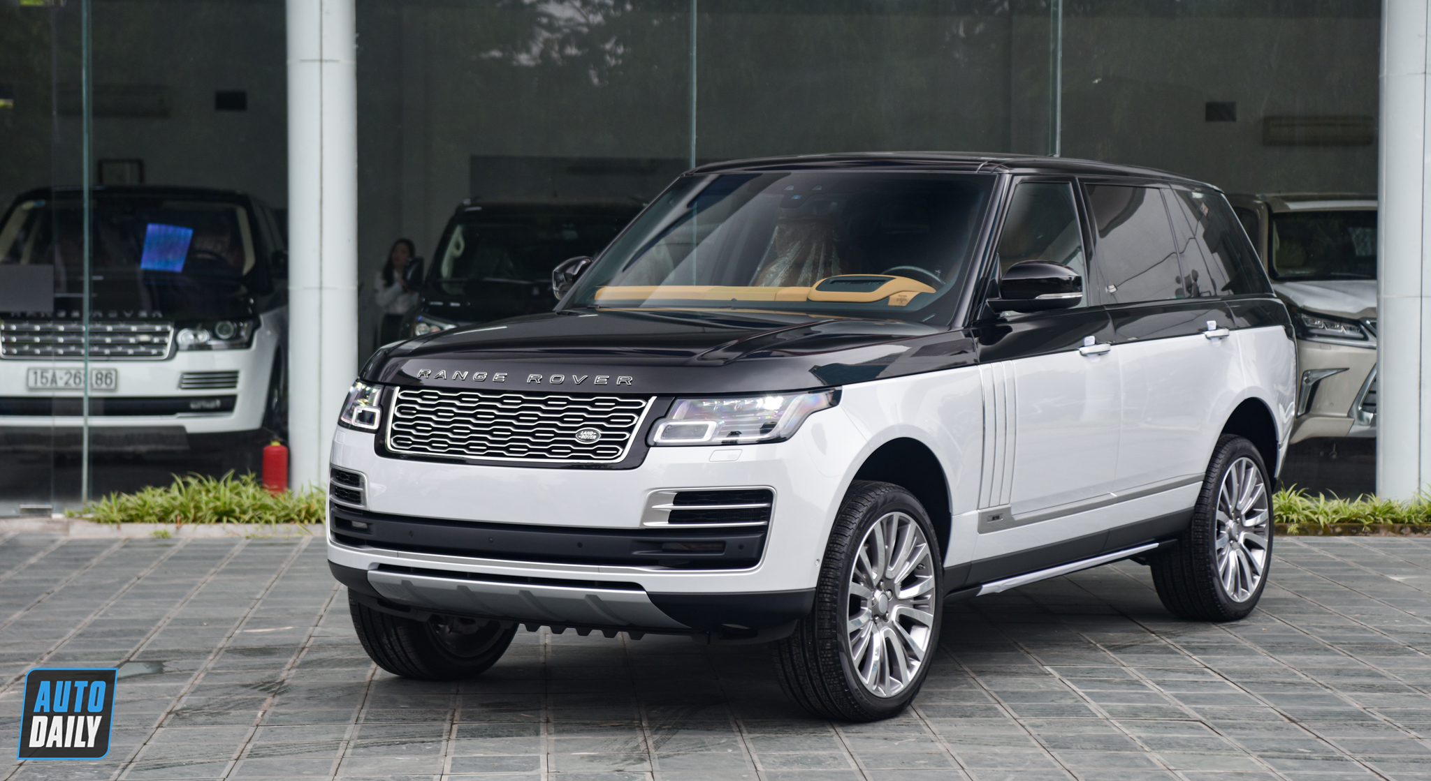 Range Rover SV 3.0 2020 hơn 13 tỷ - Lựa chọn mới cho giới nhà giàu