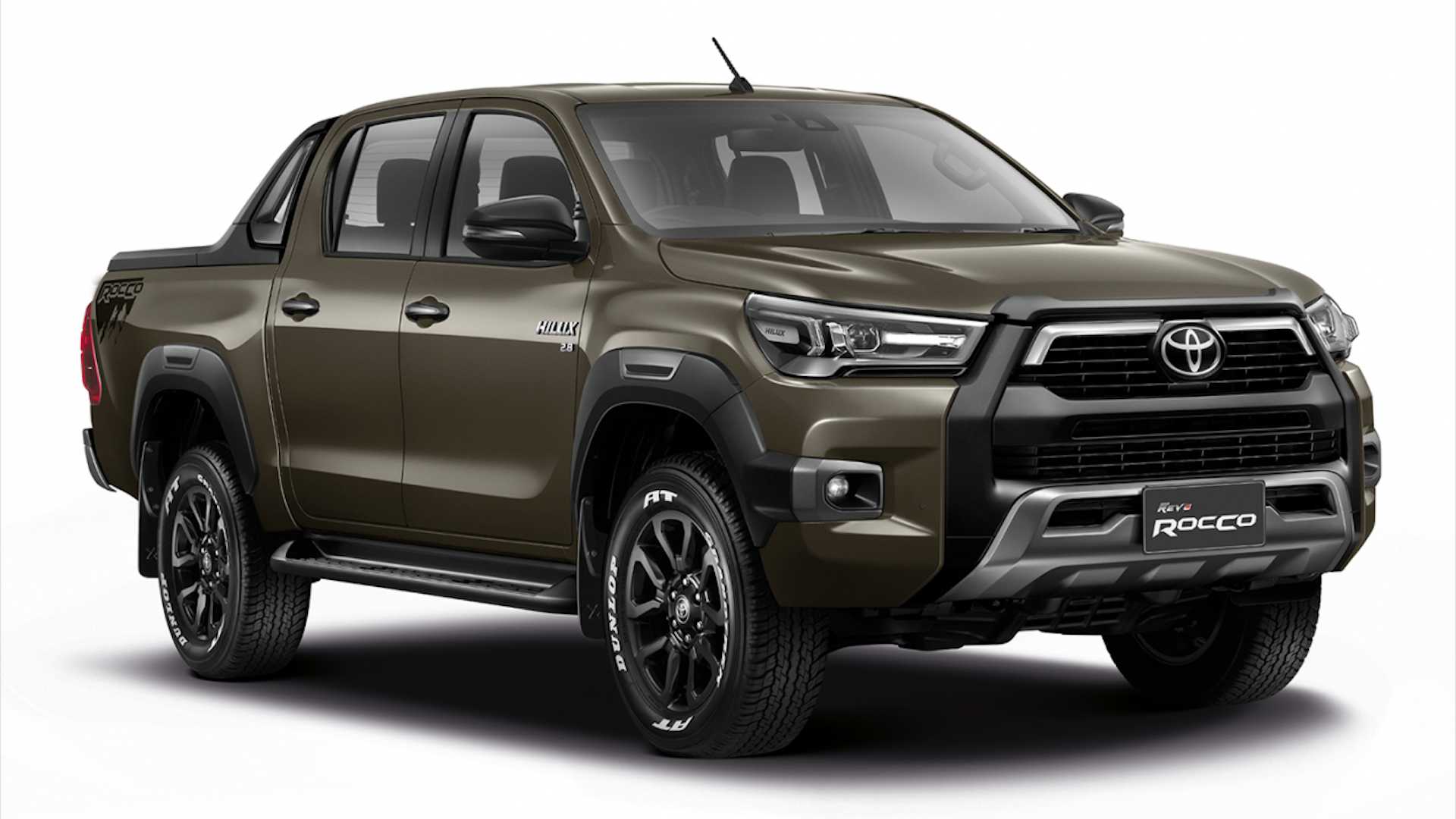 2021-toyota-hilux-launched-in-thailand-2.jpg