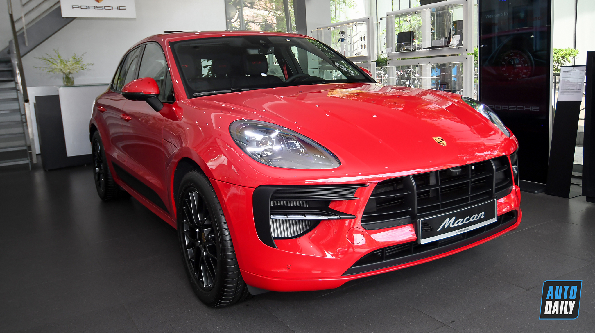 Chi tiết Porsche Macan GTS 2020 giá từ 4,31 tỷ đầu tiên tại Việt Nam