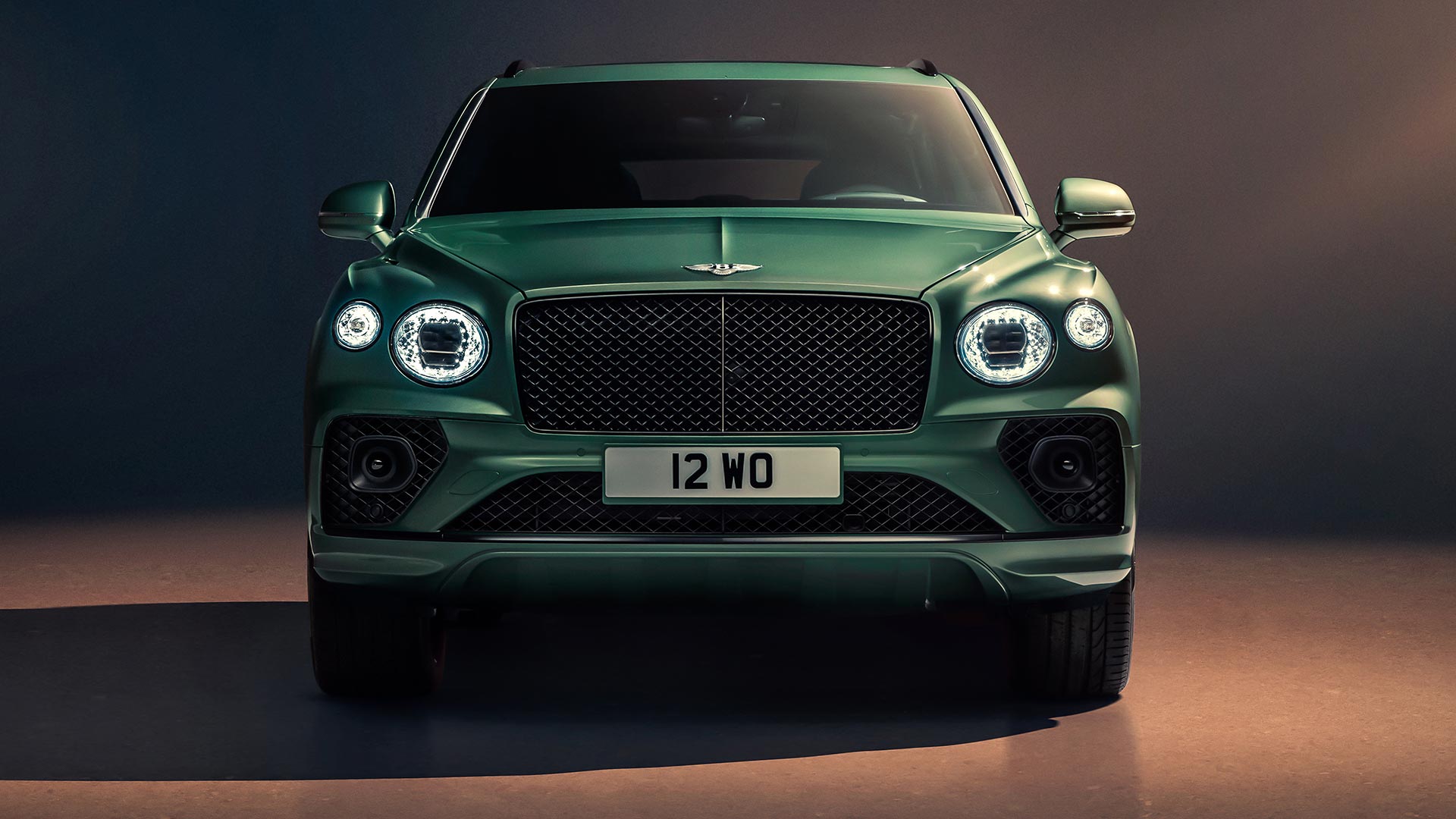 Bentley Bentayga 2021 - Sang trọng, đẳng cấp - Quyết đấu Cullinan