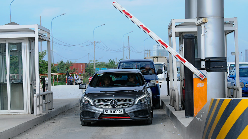 Autodaily Tour 2014, ngày 1: Mưa ở thiên đường gió, cát 1 (2).jpg