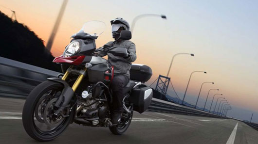 10 sự kiện nổi bật trong làng môtô năm 2013 10-su-kien-xe-may-noi-bat-4.jpg