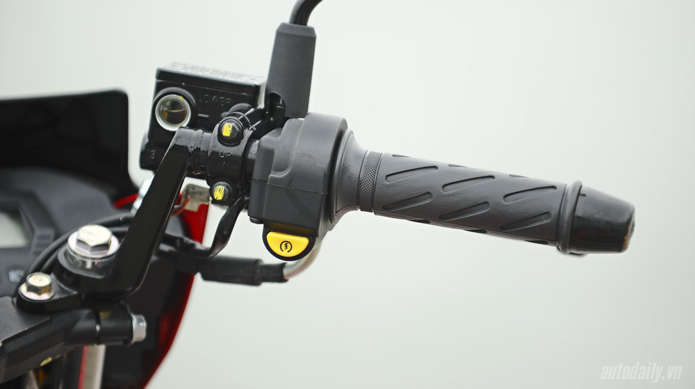 Đánh giá Suzuki Raider R150: 