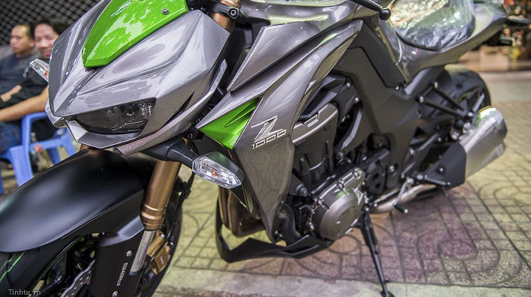 Cận cảnh Kawasaki Z1000 2014 đầu tiên tại Việt Nam 2.jpg