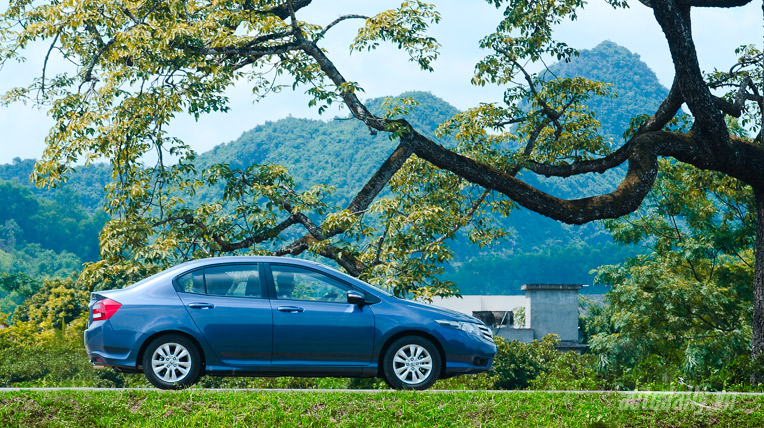 Loạt xe nhỏ làm nóng thị trường ô tô Việt Nam năm 2013 Honda City