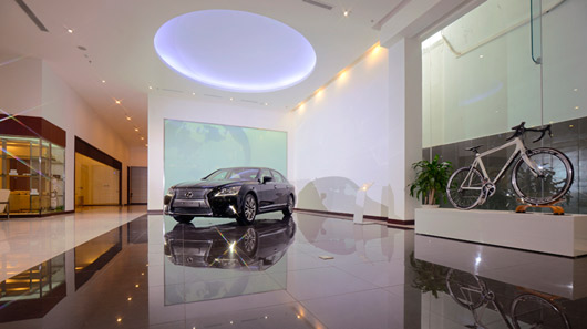 Cận cảnh 5 mẫu xe Lexus được bán tại Việt Nam Cận cảnh 5 mẫu xe Lexus được bán tại Việt Nam