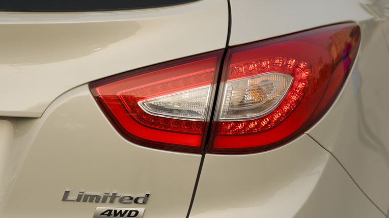 Hyundai Tucson 2014 ra mắt, giá từ 935 triệu đồng autodaily hyundai tucson 2014 (17).jpg