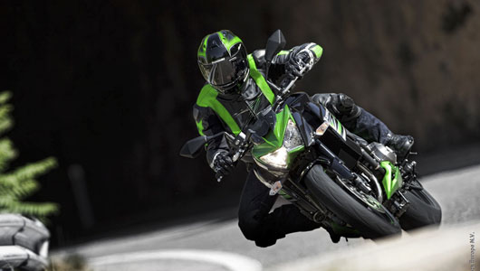 Kawasaki chuẩn bị trình làng Z800 mới autodaily kawasaki z800.jpg