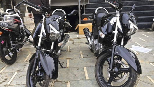 Đối thủ của Honda CB250R chính thức lộ diện autodaily suzuki inazuma gw250 (1).jpg