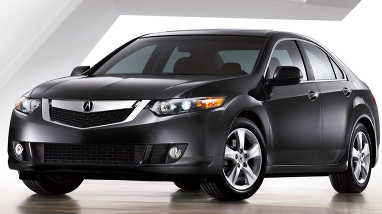 Vừa “bỏ túi” 12,4 tỉ đô, “ông chủ” Facebook đi xe gì? autodaily-CEO-facebook-(1).jpg