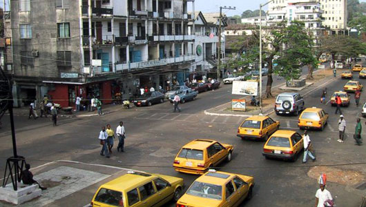 Kỳ lạ: Muốn lấy bằng lái xe, phải chơi cờ autodaily-luatgiaothong-(11).jpg