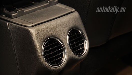 Giá hơn 1 tỷ đồng, Peugeot 408 “nội” có gì? Giá hơn 1 tỷ đồng, Peugeot 408 “nội” có gì