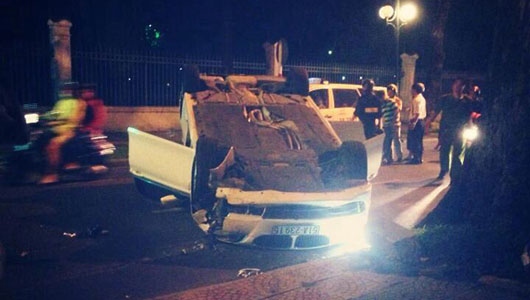 3 vụ lật xe hơi kinh hoàng của sao Việt năm 2013 autodaily-saovaxe-(1).jpg