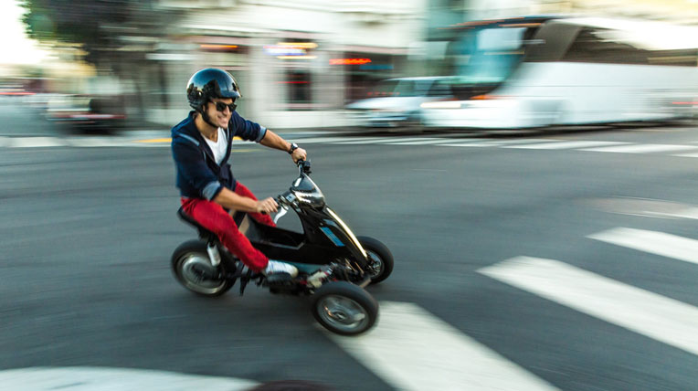 Sway - Chiếc scooter chạy điện 3 bánh “cực độc” sway-4-1.jpg