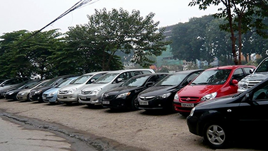 'Sốt xình xịch' thuê ôtô lái chơi Tết thuexe5jpg-091032.jpg