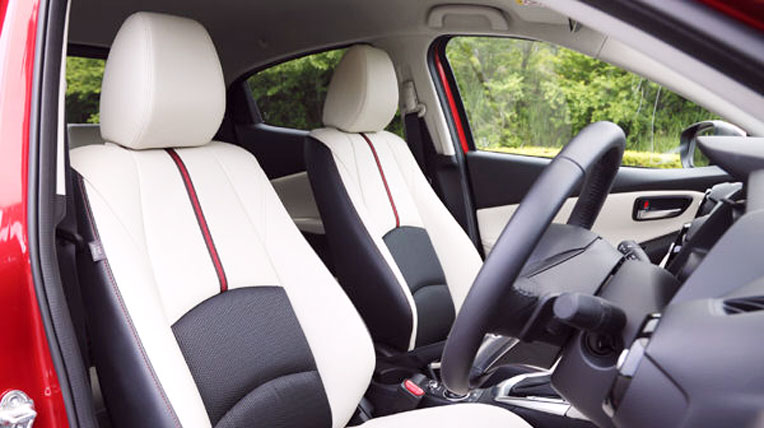 Rò rỉ ảnh Mazda2 thế hệ mới 2014-all-new-mazda2-hatchback-leaked-ahead-of-debut_2.jpg