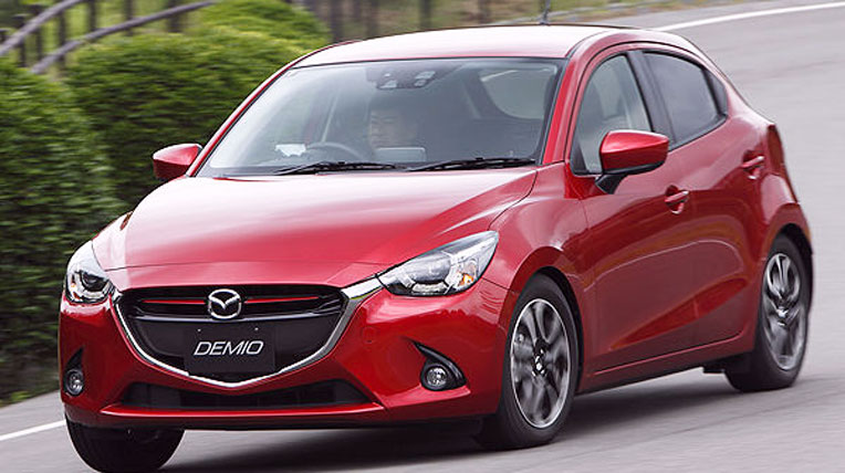 Rò rỉ ảnh Mazda2 thế hệ mới 2014-all-new-mazda2-hatchback-leaked-ahead-of-debut_3.jpg