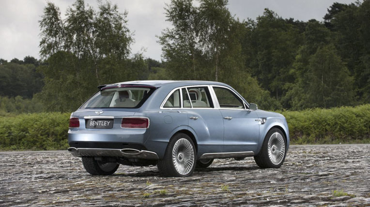 CEO Bentley xác nhận kế hoạch sản xuất SUV hybrid Bentley-crossover (2).jpg