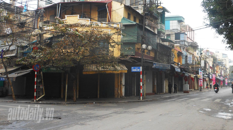 Hà Nội lạ trên con phố quen DSCN2174.jpg