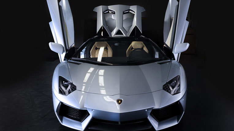 Mua nhà được tặng siêu xe Lamborghini Aventador Lamborghini-Aventador-LP-700-4-Roadster-012.jpg